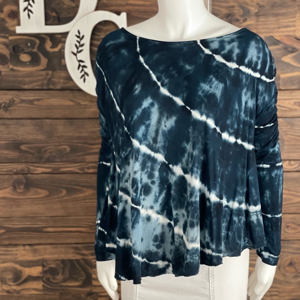 Aina Be | Tie‎ Dye Oversized Long Sleeve Tee Flowy Swing Top